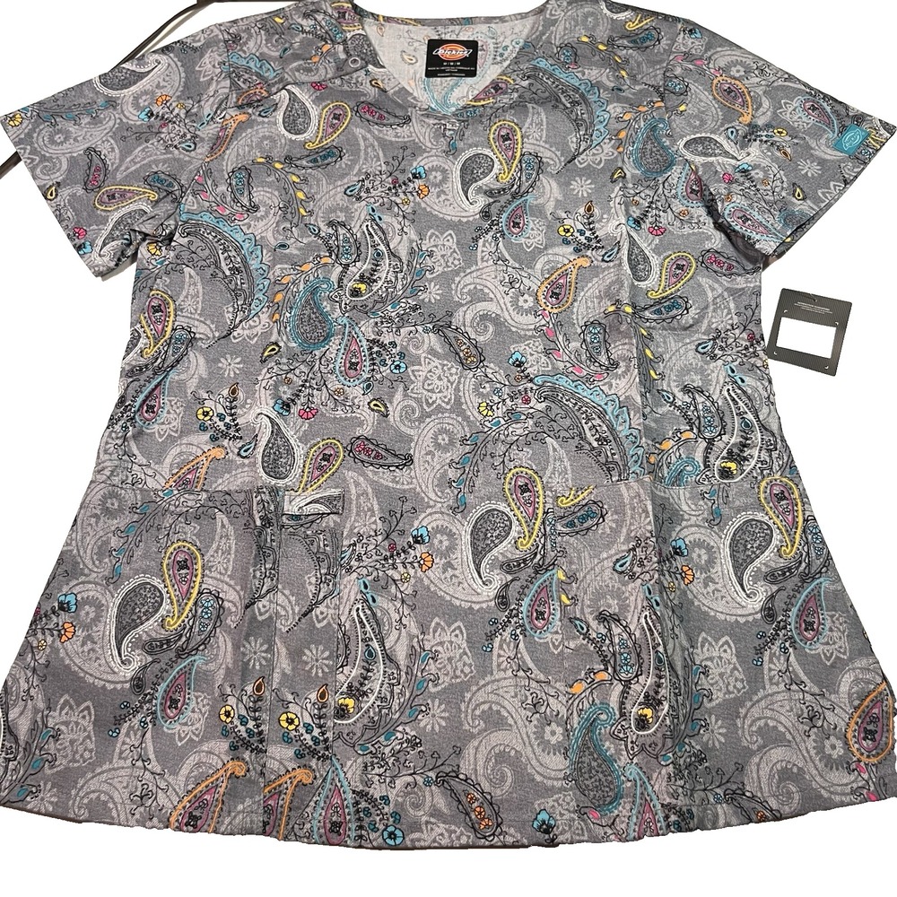 NWT Dickies Women's Scrub Top Size M Gray Paisley Design V Neck DK617